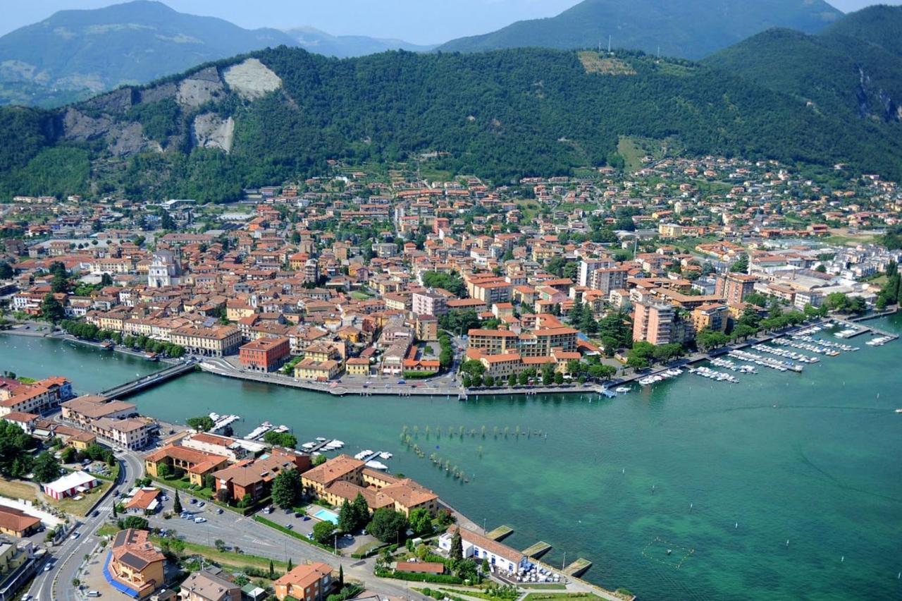 Апартаменты Il Barcaiolo Сарнико Экстерьер фото